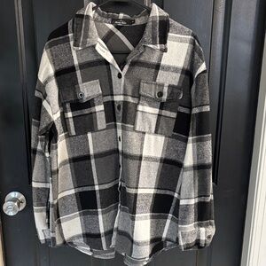 Black and Gray Plaid Button-Up flannel size medium